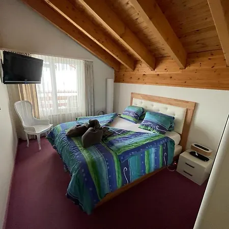 328 Ringstrasse לויקרבאד